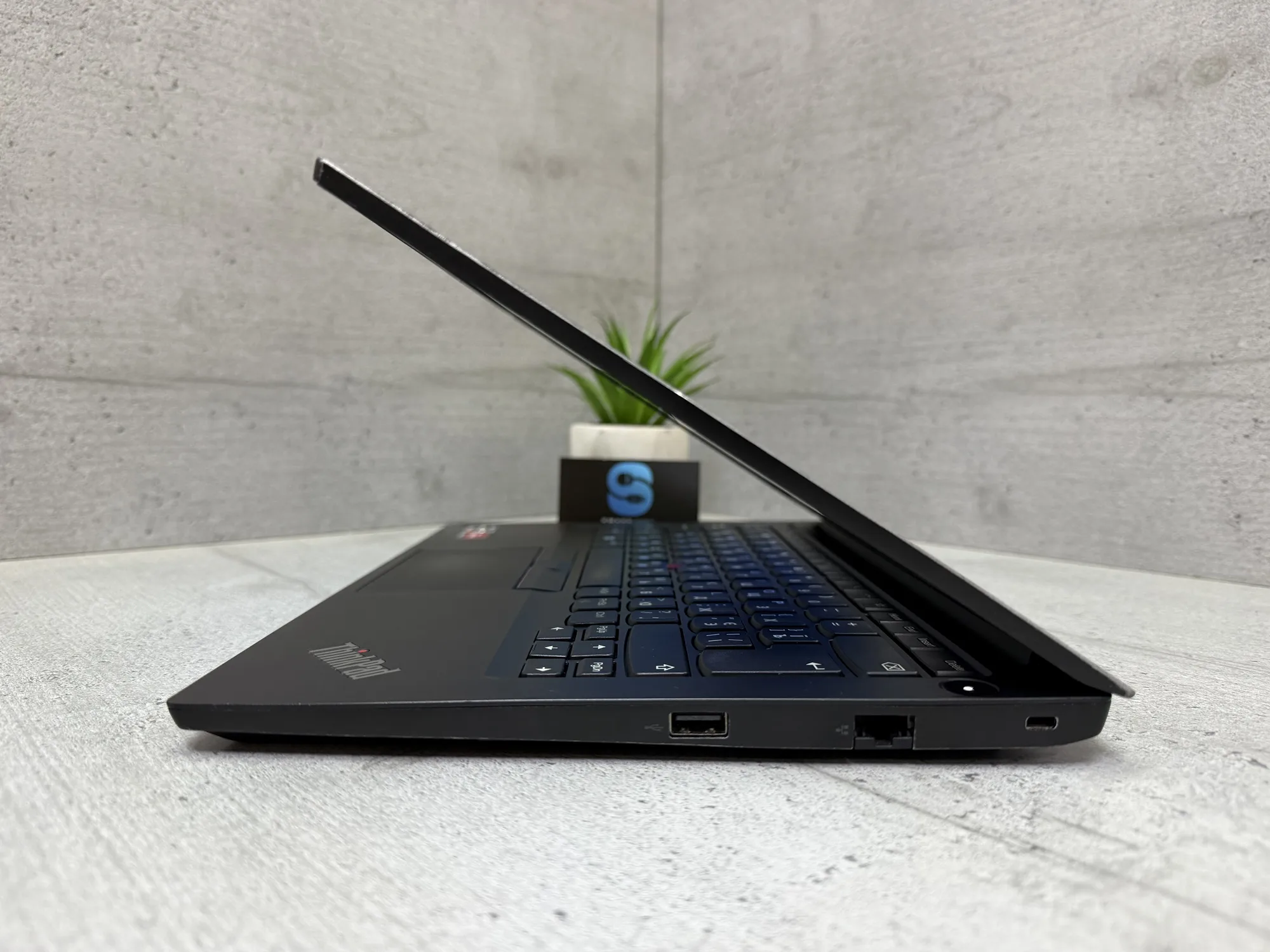 Ноутбук Lenovo ThinkPad E14 Gen 3
