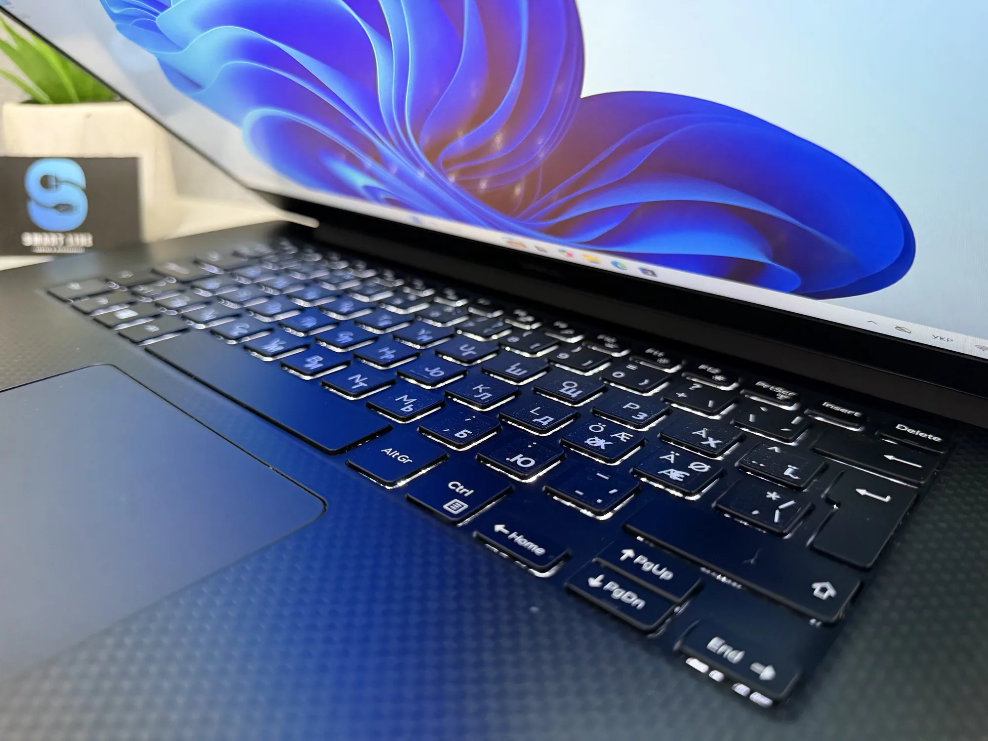 Ноутбук Dell XPS 15 9560