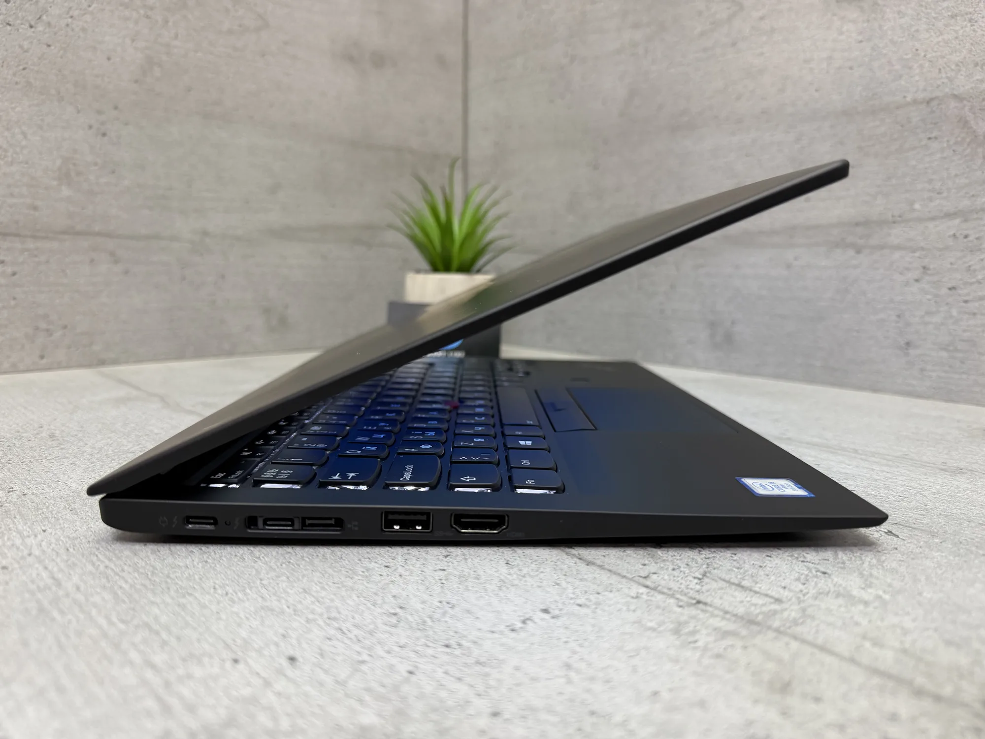 Ноутбук Lenovo ThinkPad X1 Carbon Gen 6, фото 7