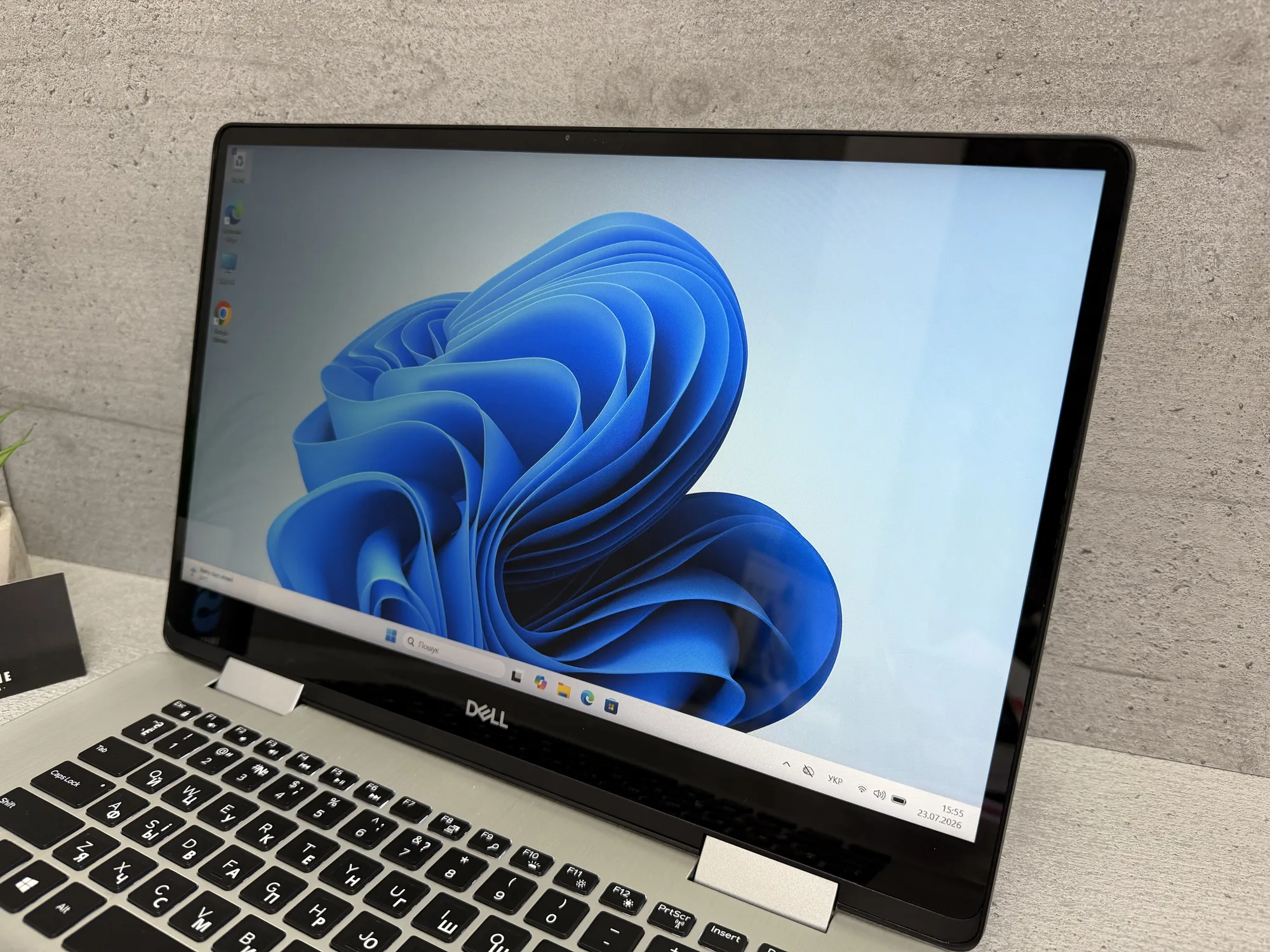 Ноутбук Dell Inspiron 7586, фото 3