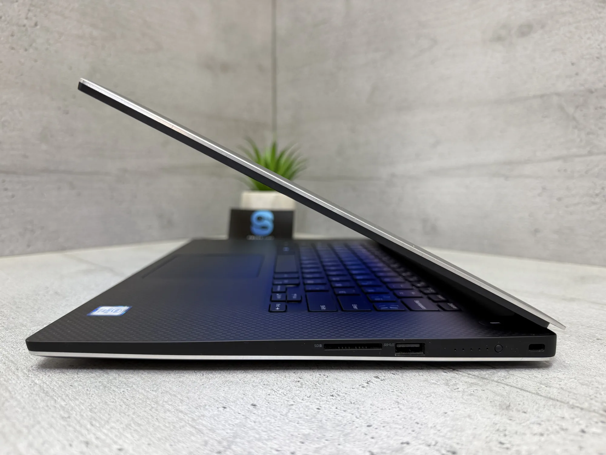 Ноутбук Dell Precision 5520