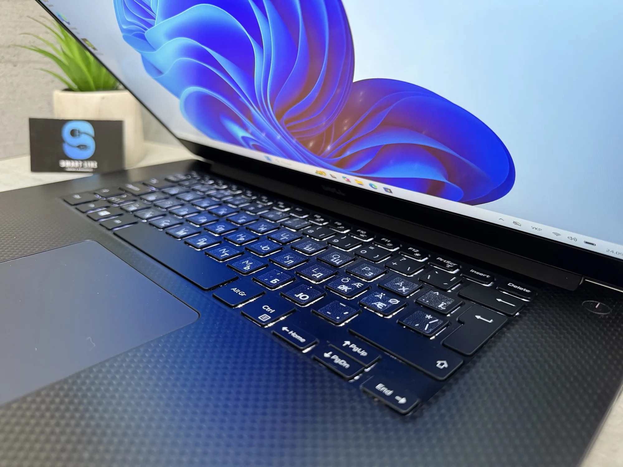 Ноутбук Dell XPS 15 9560