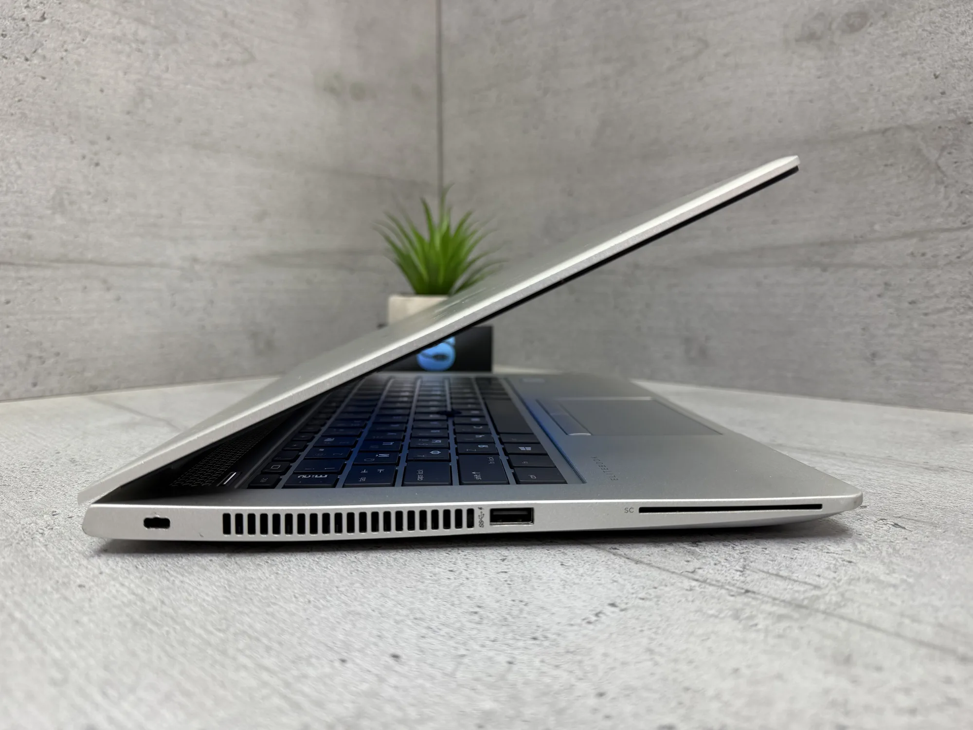 Ноутбук Hp EliteBook 830 G5