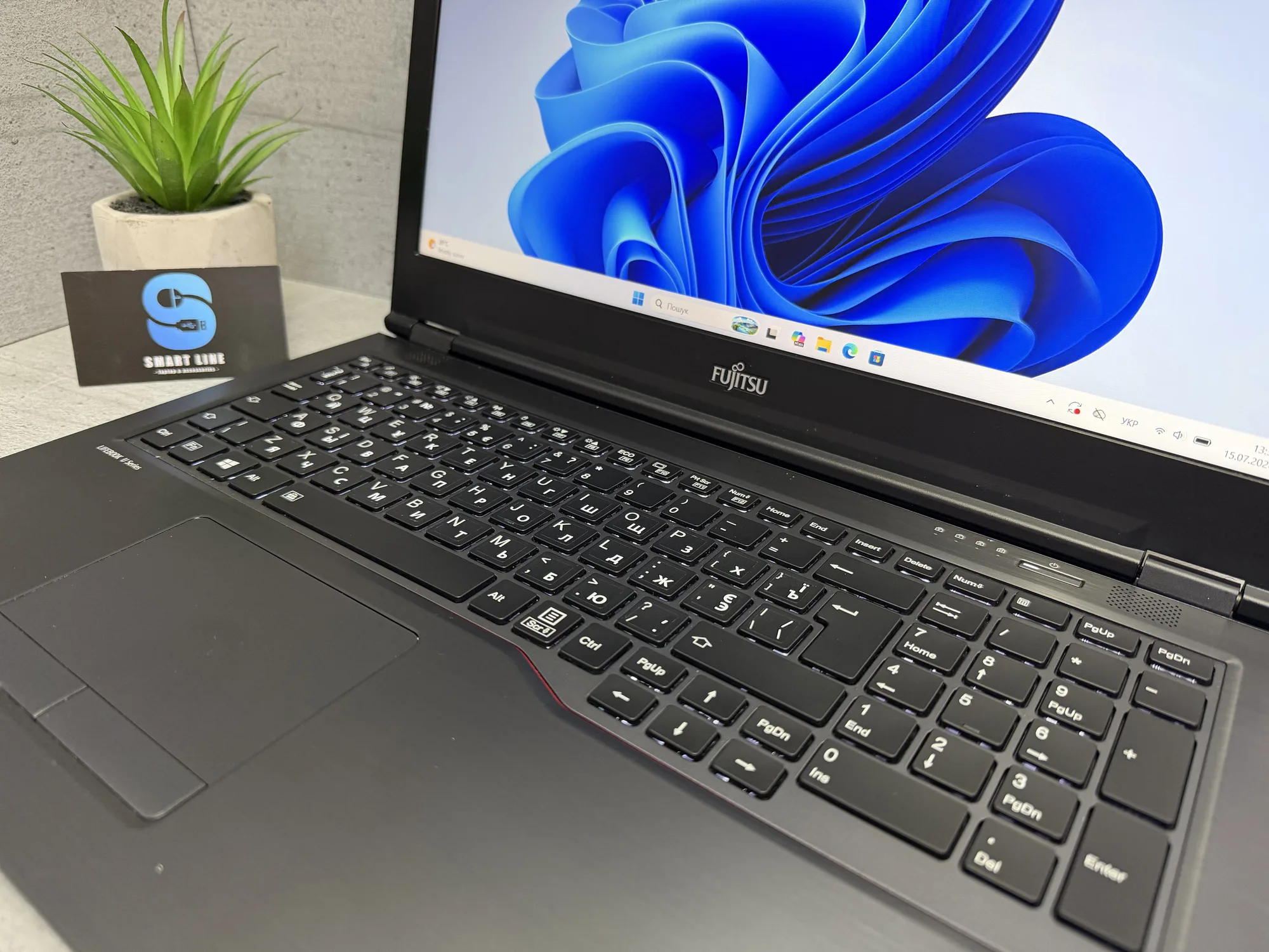 Ноутбук Fujitsu Lifebook U7510