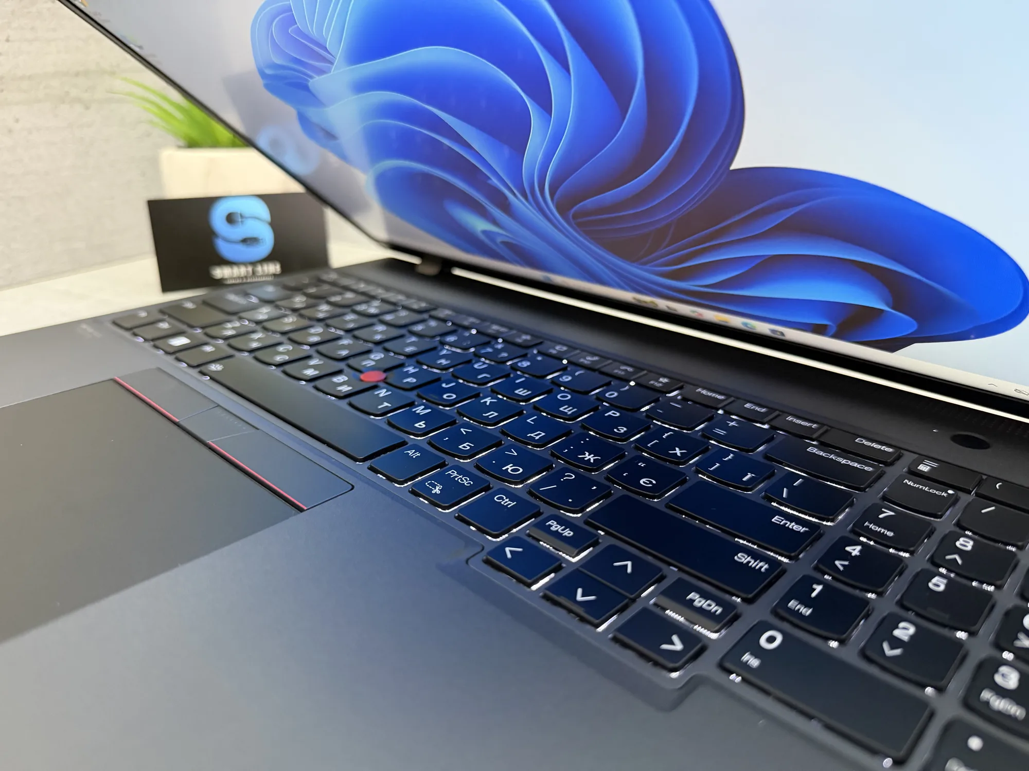 Ноутбук Lenovo ThinkPad P16s Gen 1
