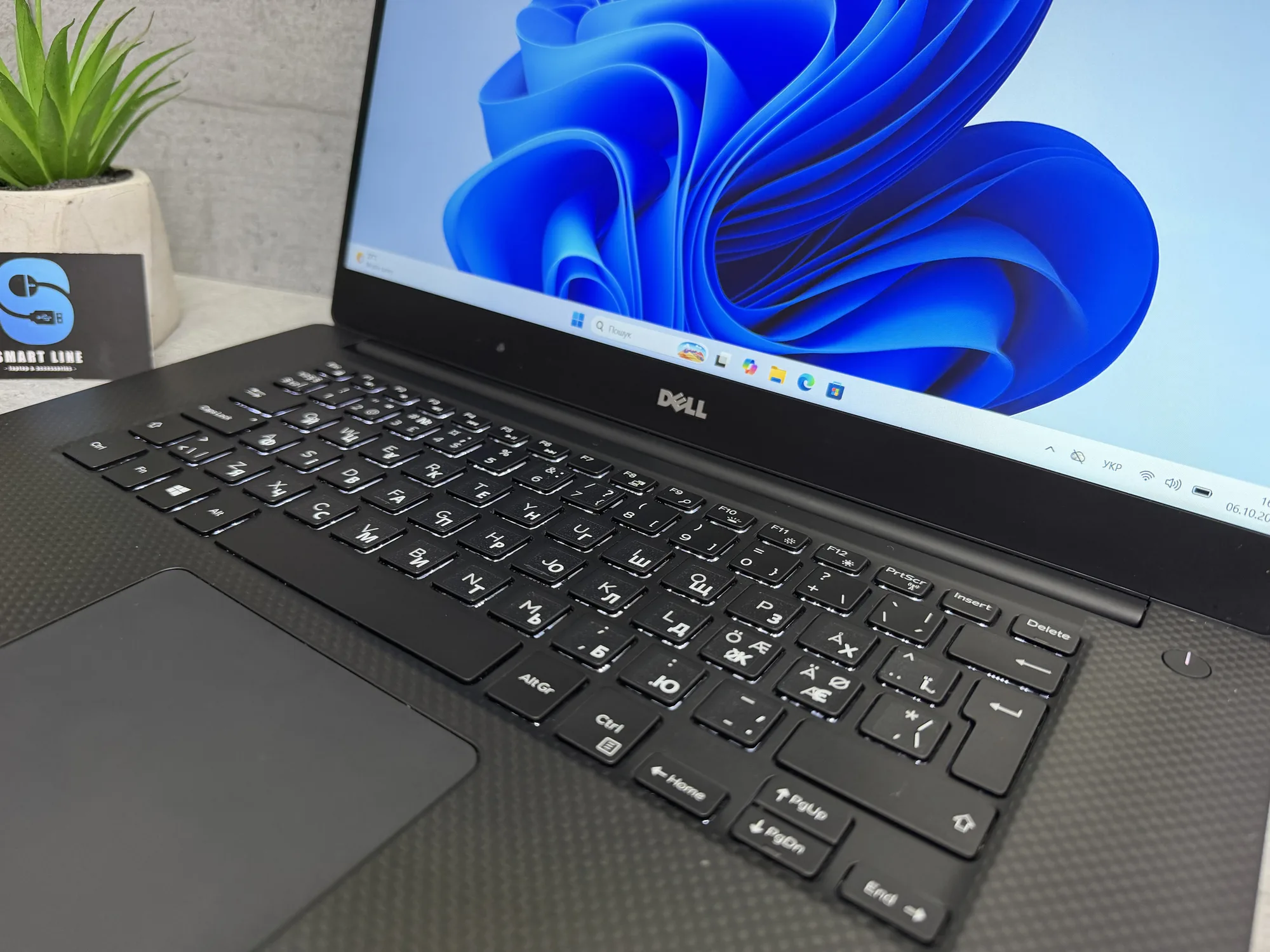 Ноутбук Dell XPS 15 9560