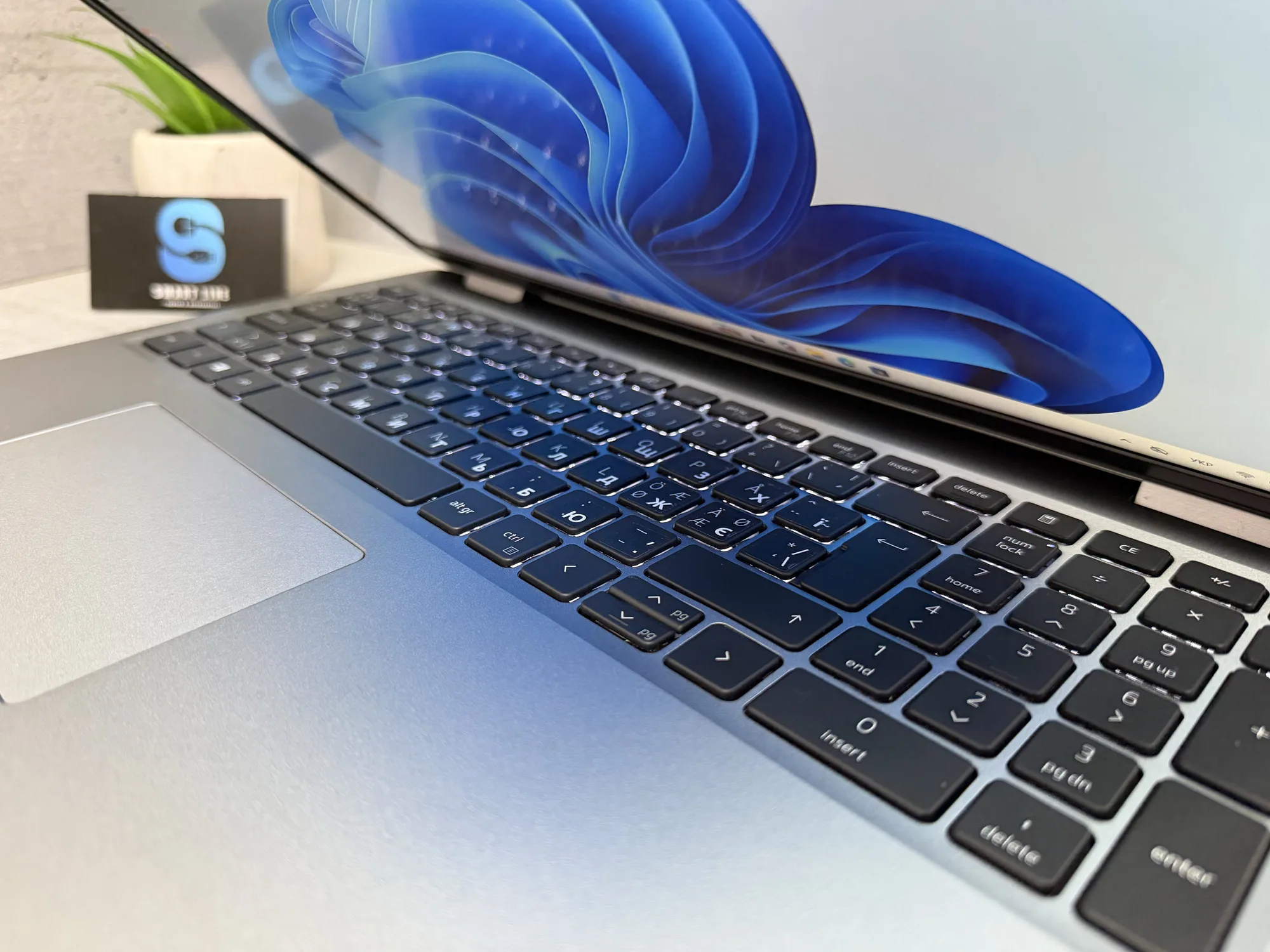 Ноутбук Dell Latitude 5520