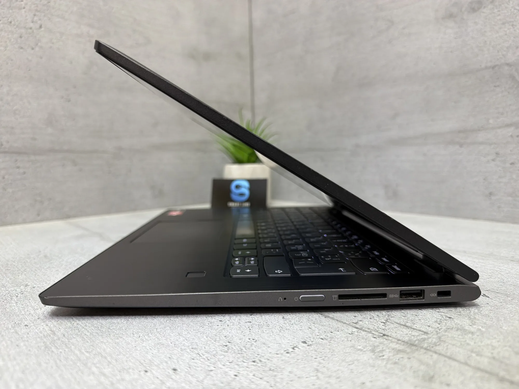 Ноутбук Lenovo Yoga 530-14ARR