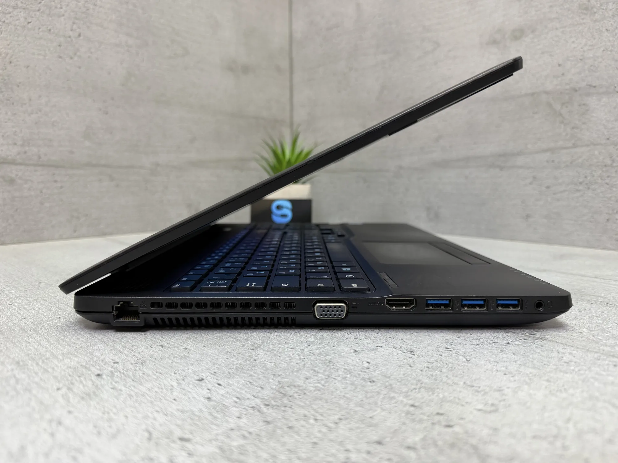 Ноутбук Fujitsu LifeBook A556, фото 6
