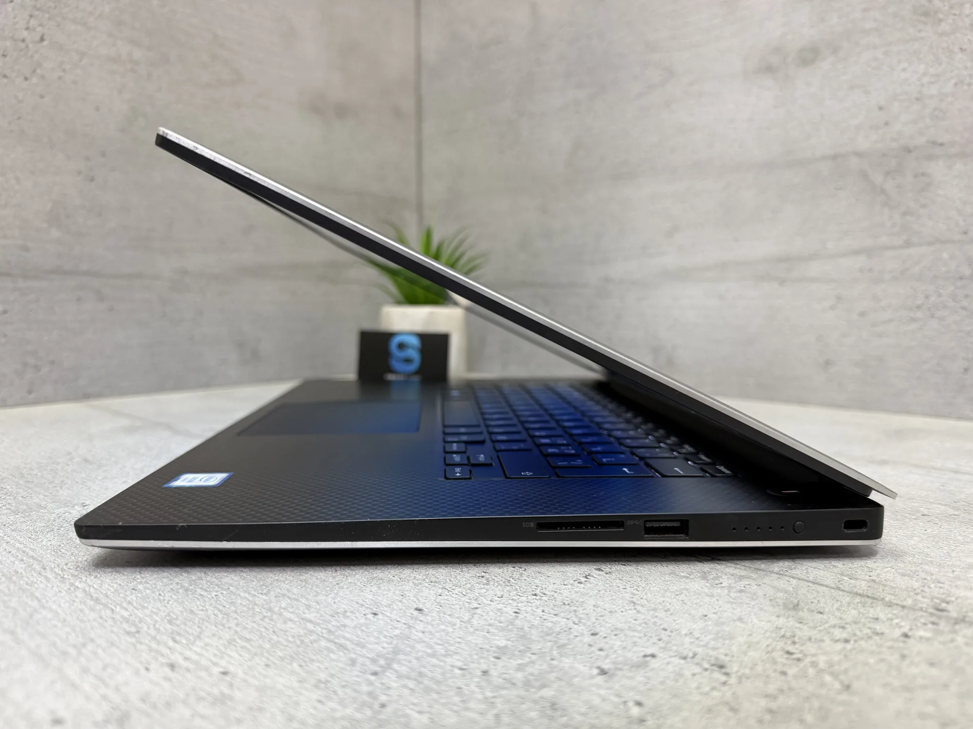 Ноутбук Dell Precision 5520