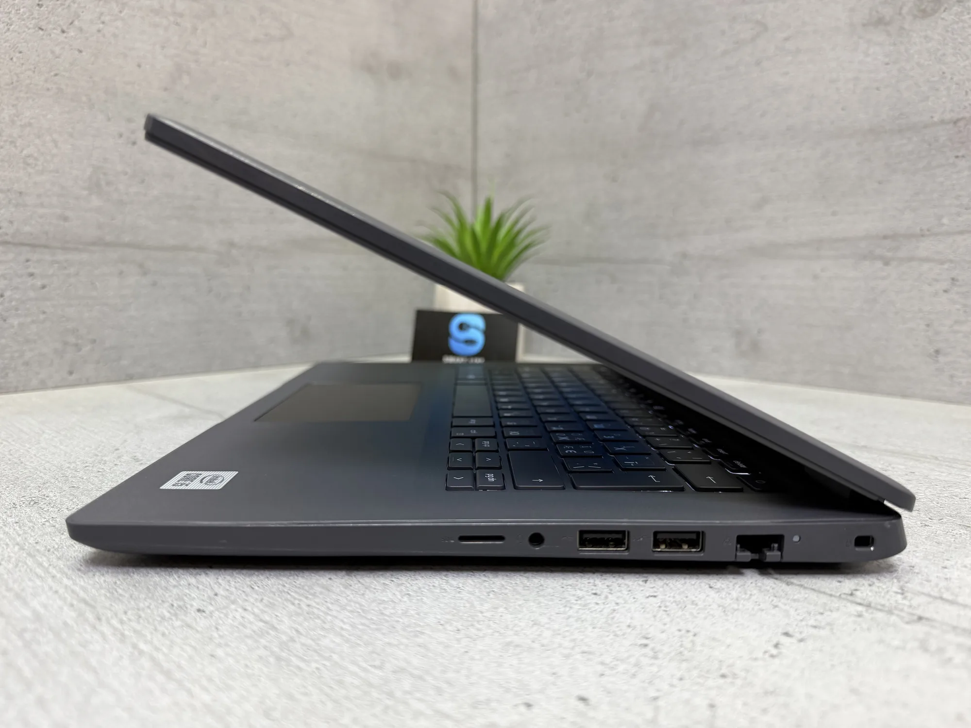 Ноутбук Dell Latitude 3410