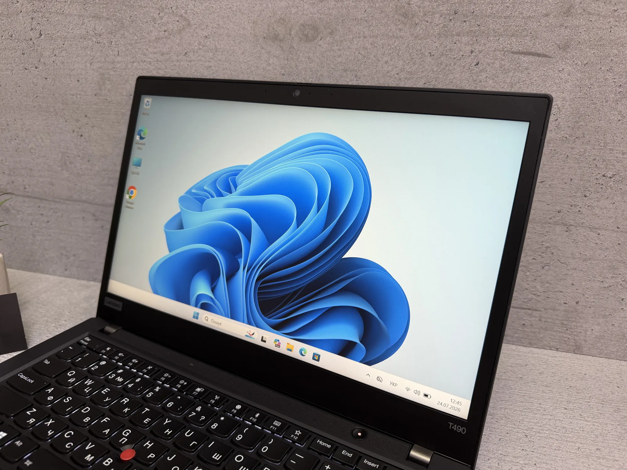 Ноутбук Lenovo ThinkPad T490