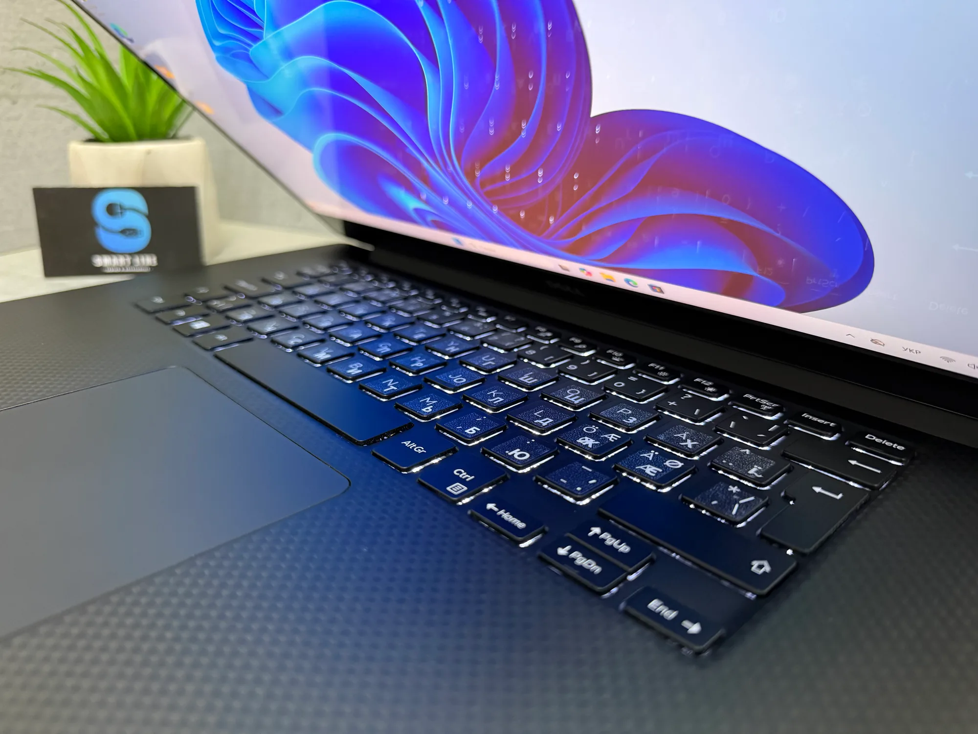Ноутбук Dell XPS 15 9560