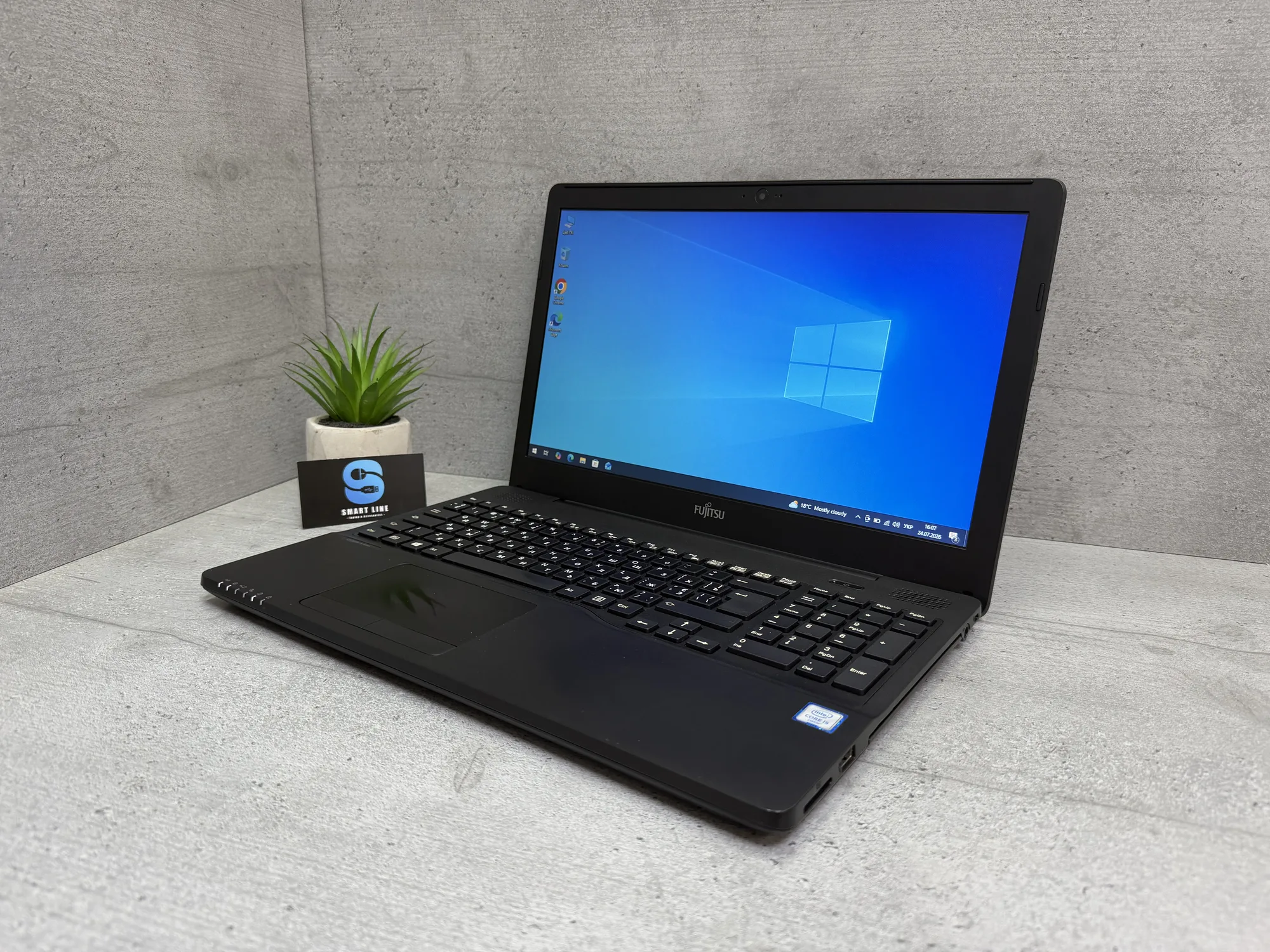 Ноутбук Fujitsu LifeBook A556