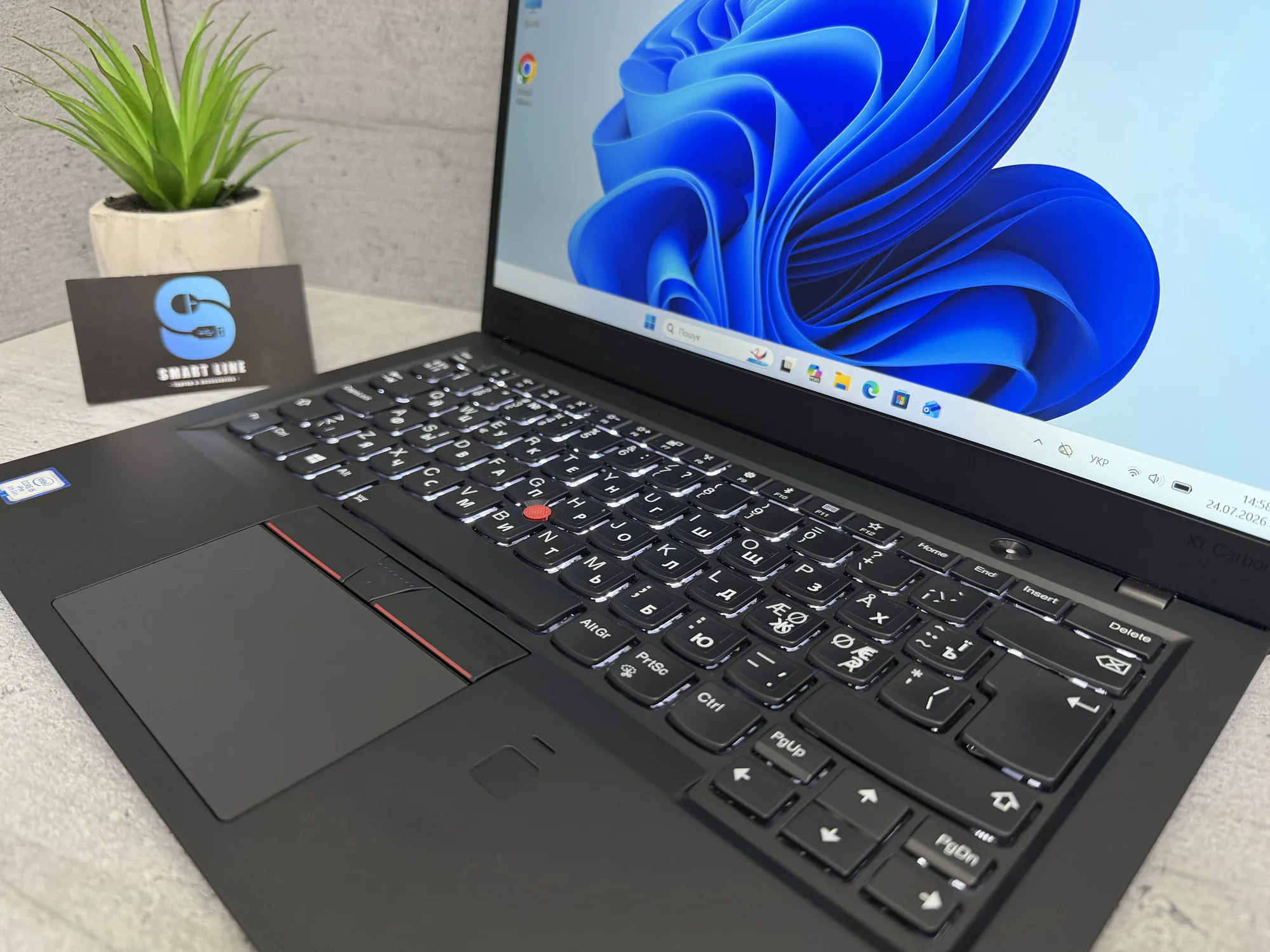 Ноутбук Lenovo ThinkPad X1 Carbon Gen 6, фото 4