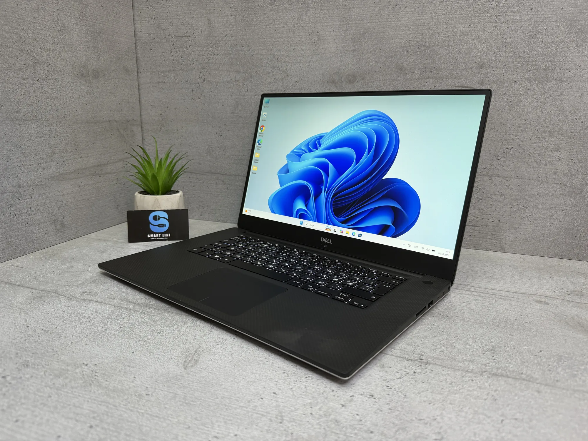 Ноутбук Dell XPS 15 9570