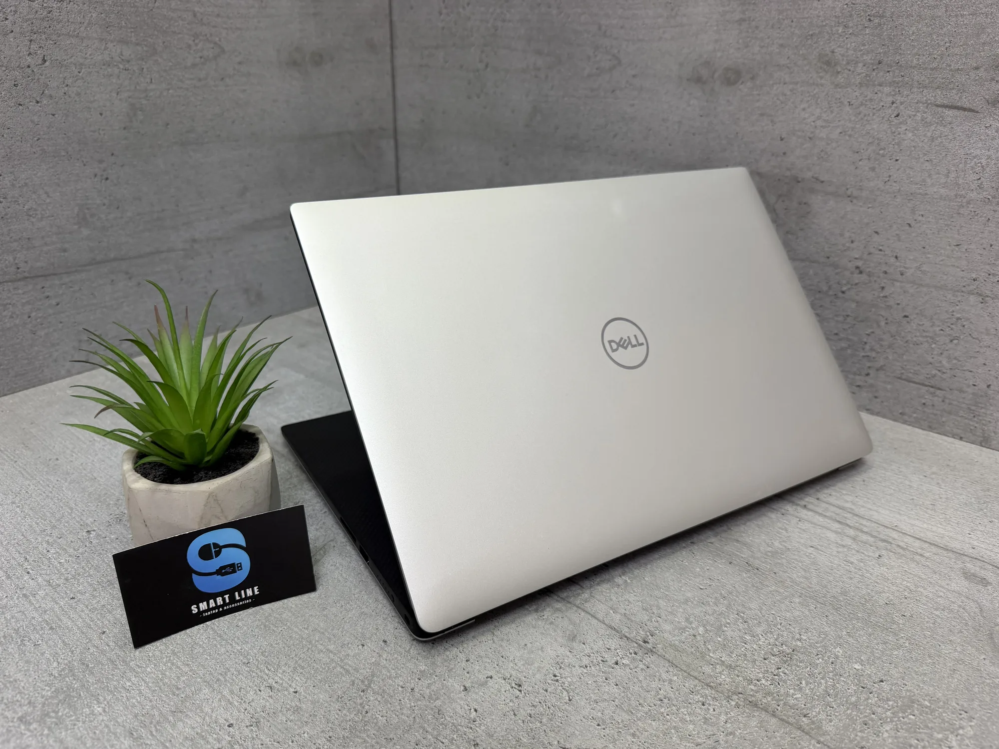 Ноутбук Dell XPS 15 9570