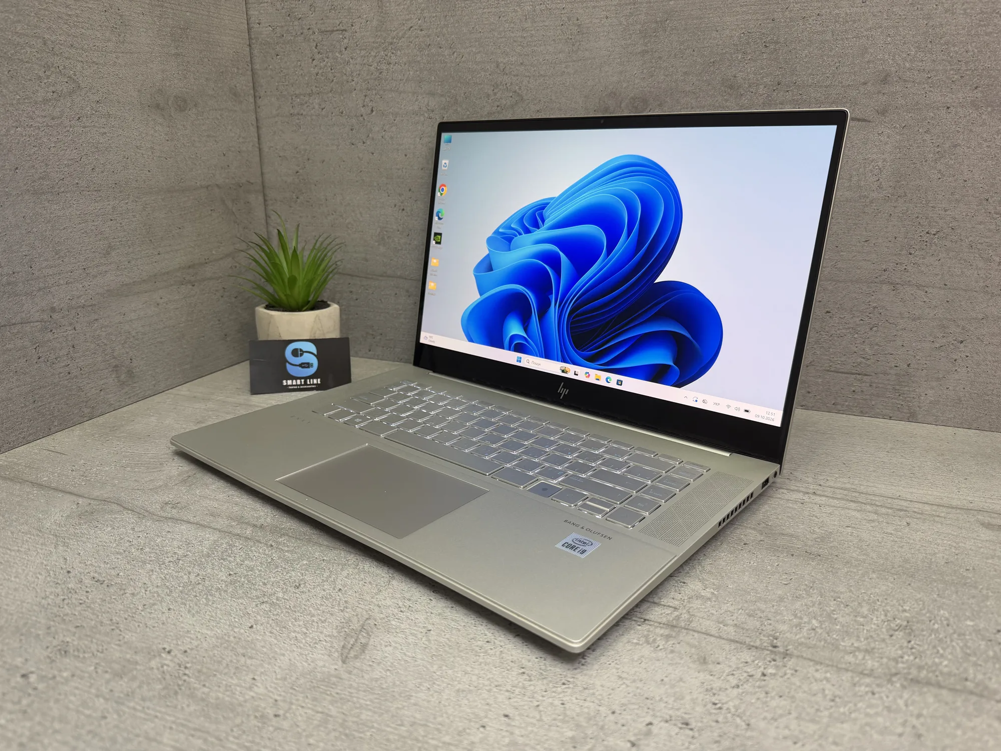 Ноутбук HP Envy 15-EP
