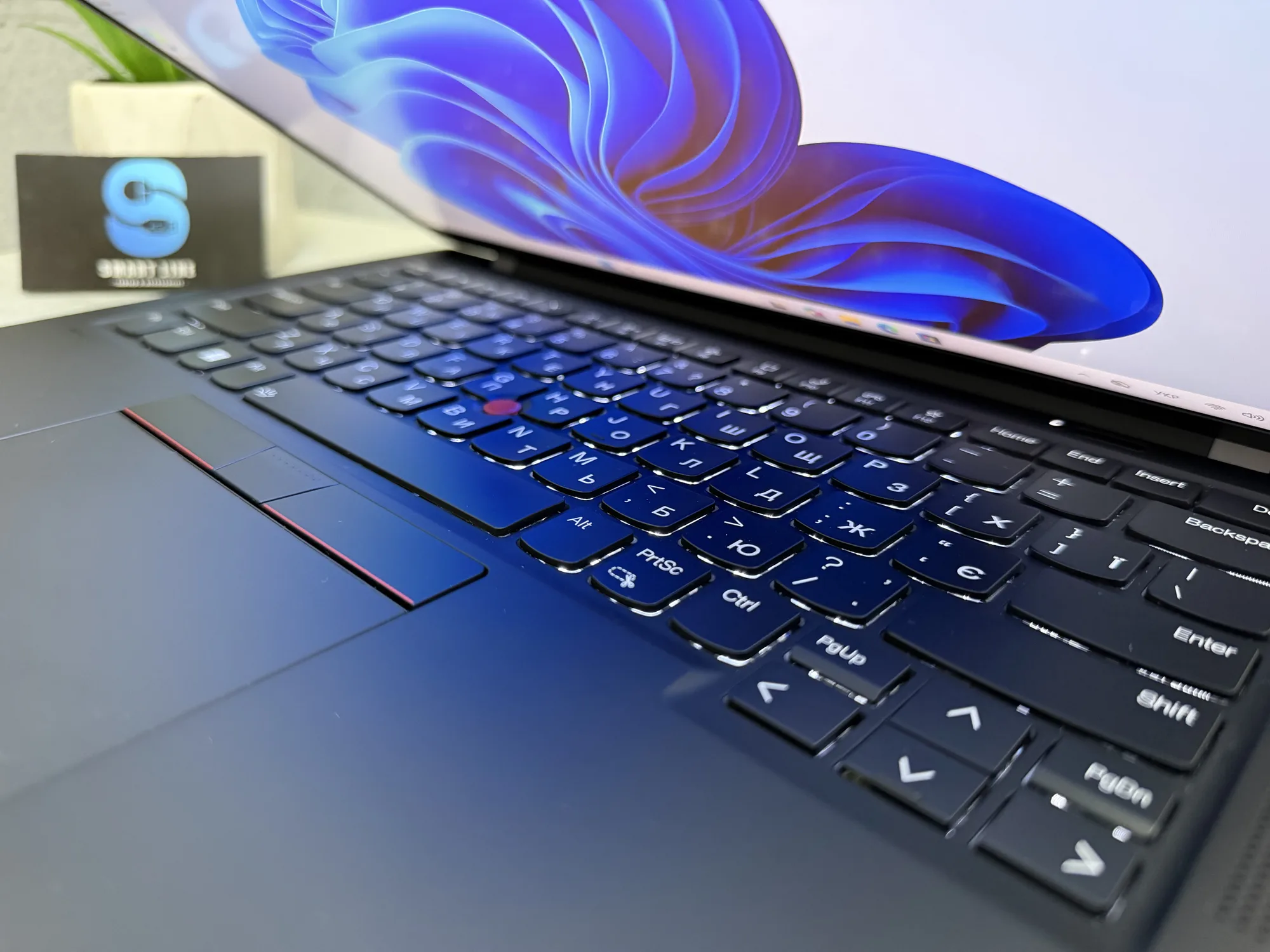 Ноутбук Lenovo ThinkPad X1 Carbon Gen 9