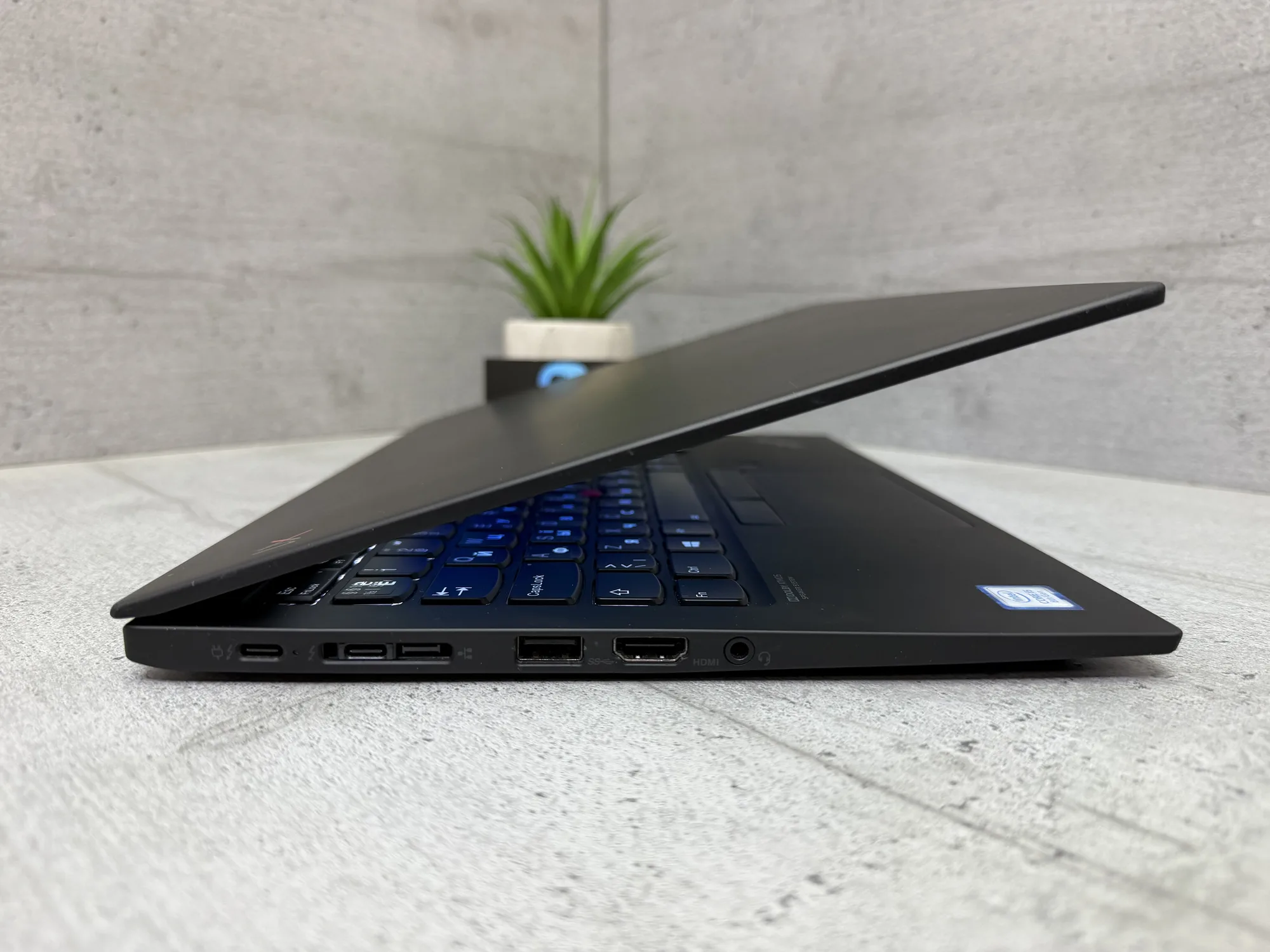 Ноутбук Lenovo ThinkPad X1 Carbon Gen 7, фото 7