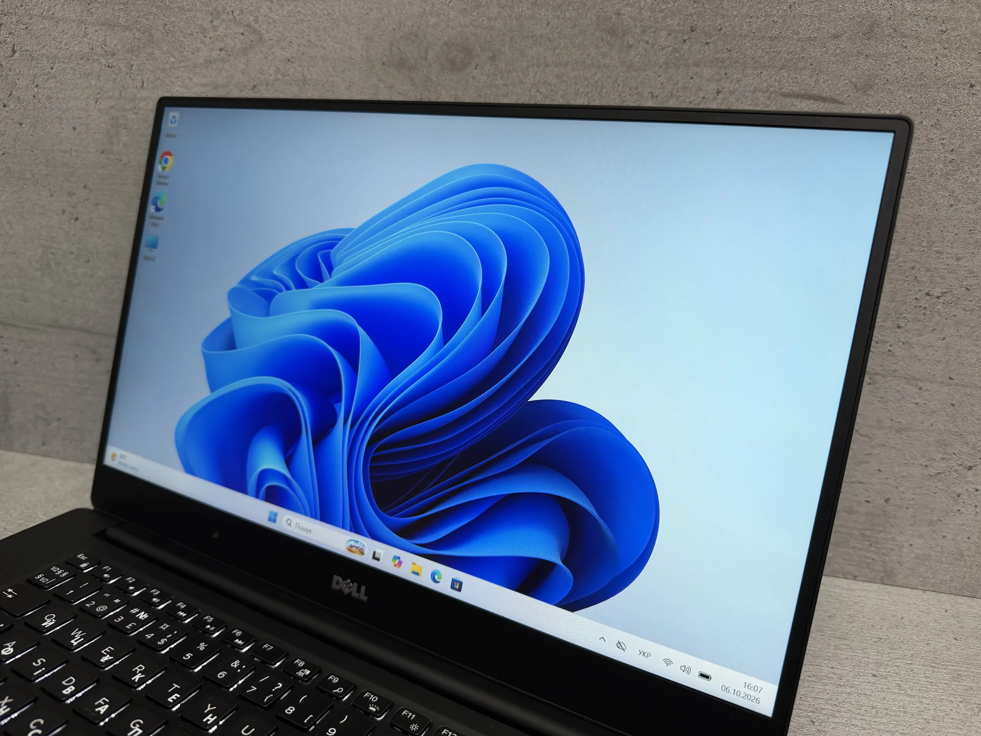 Ноутбук Dell XPS 15 9560