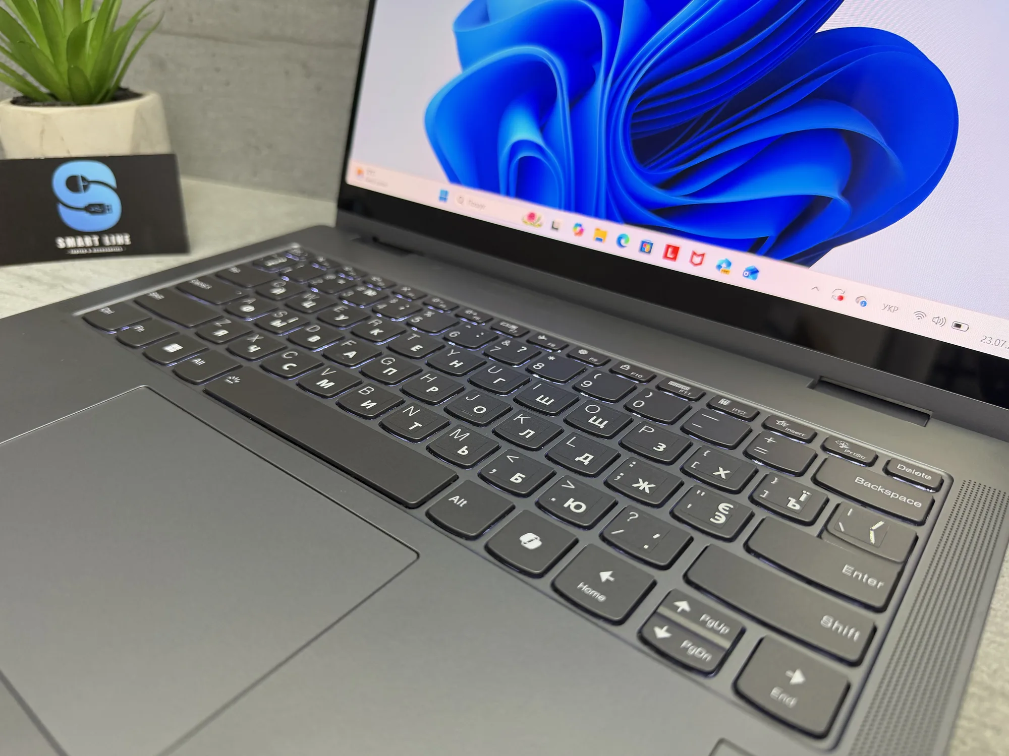 Ноутбук Lenovo IdeaPad 5 14Q8X9