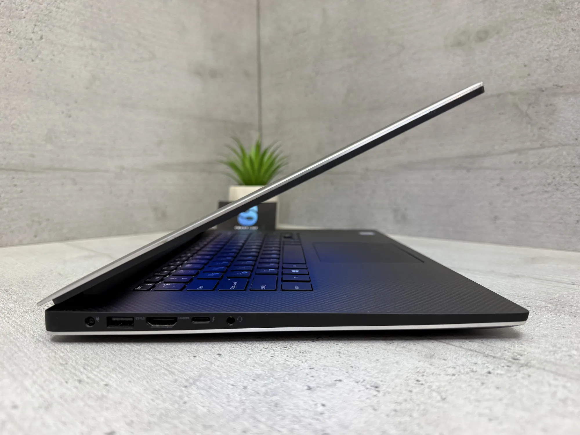 Ноутбук Dell Precision 5520