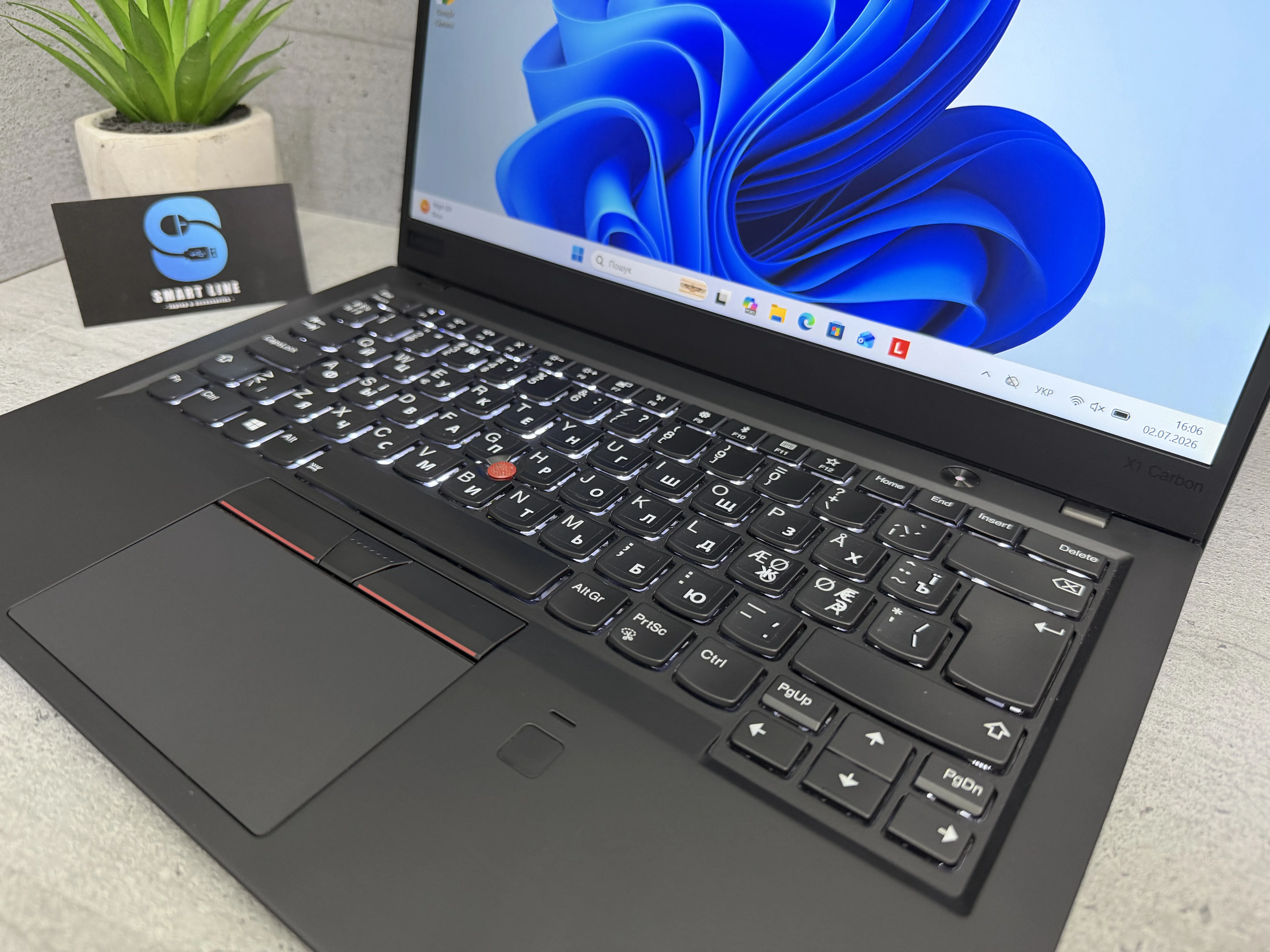 Ноутбук Lenovo X1 Carbon Gen 6