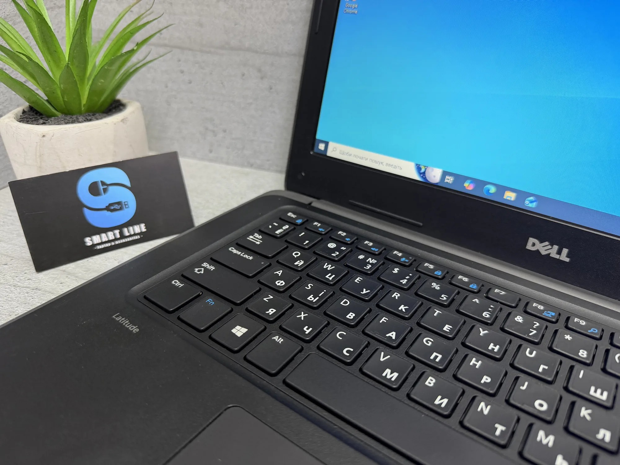 Ноутбук Dell Latitude 3380, фото 2