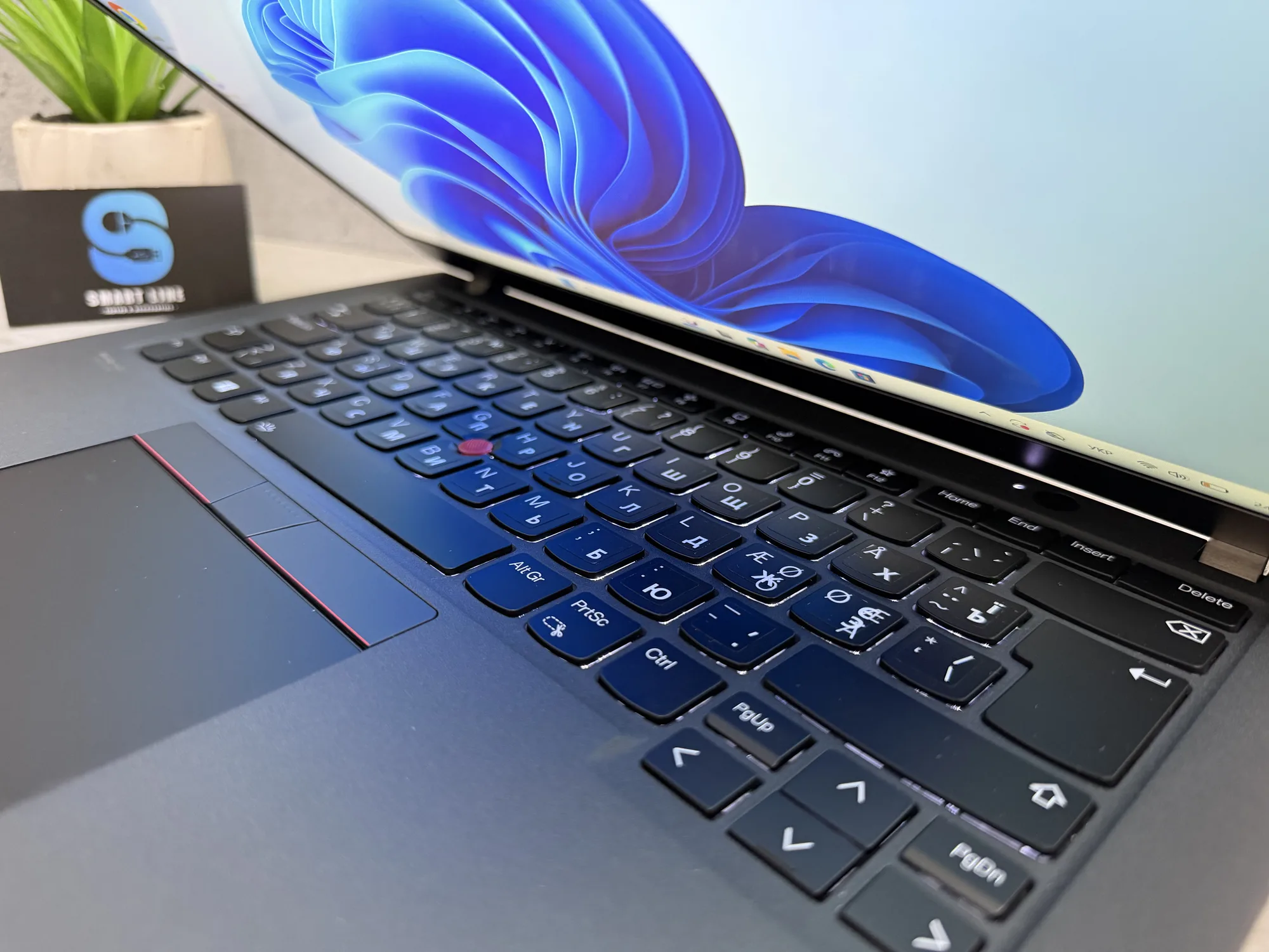 Ноутбук Lenovo T14s Gen 2
