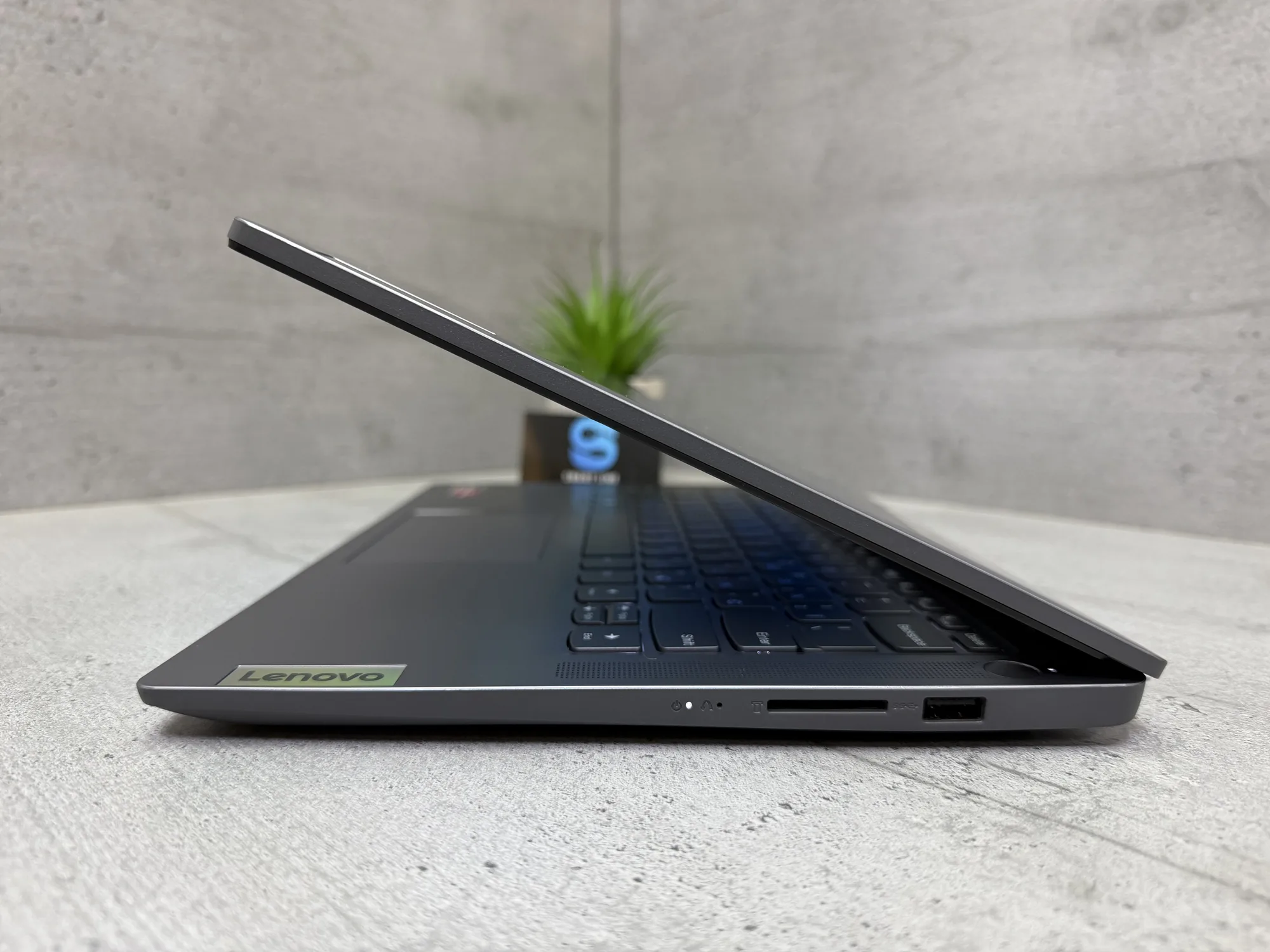 Ноутбук Lenovo IdeaPad Slim 3 14AMN8, фото 6
