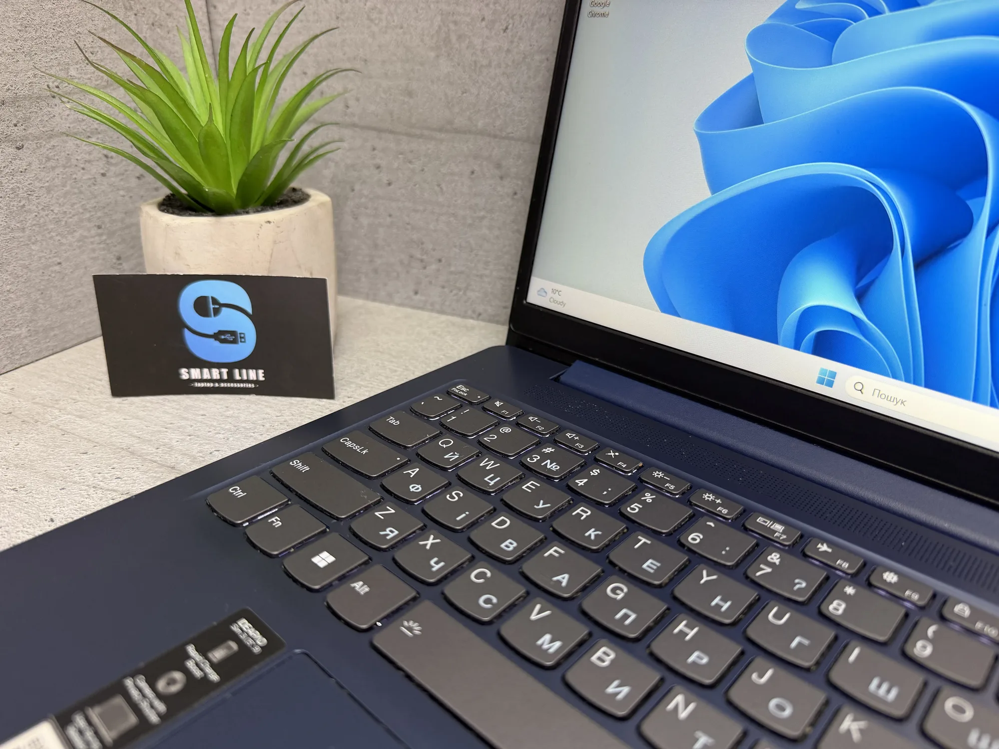 Ноутбук Lenovo IdeaPad Slim 3 15IRU9, фото 2