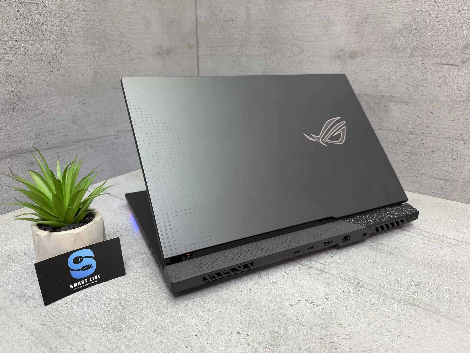 Ноутбук Asus Rog Strix G17 G713PI
