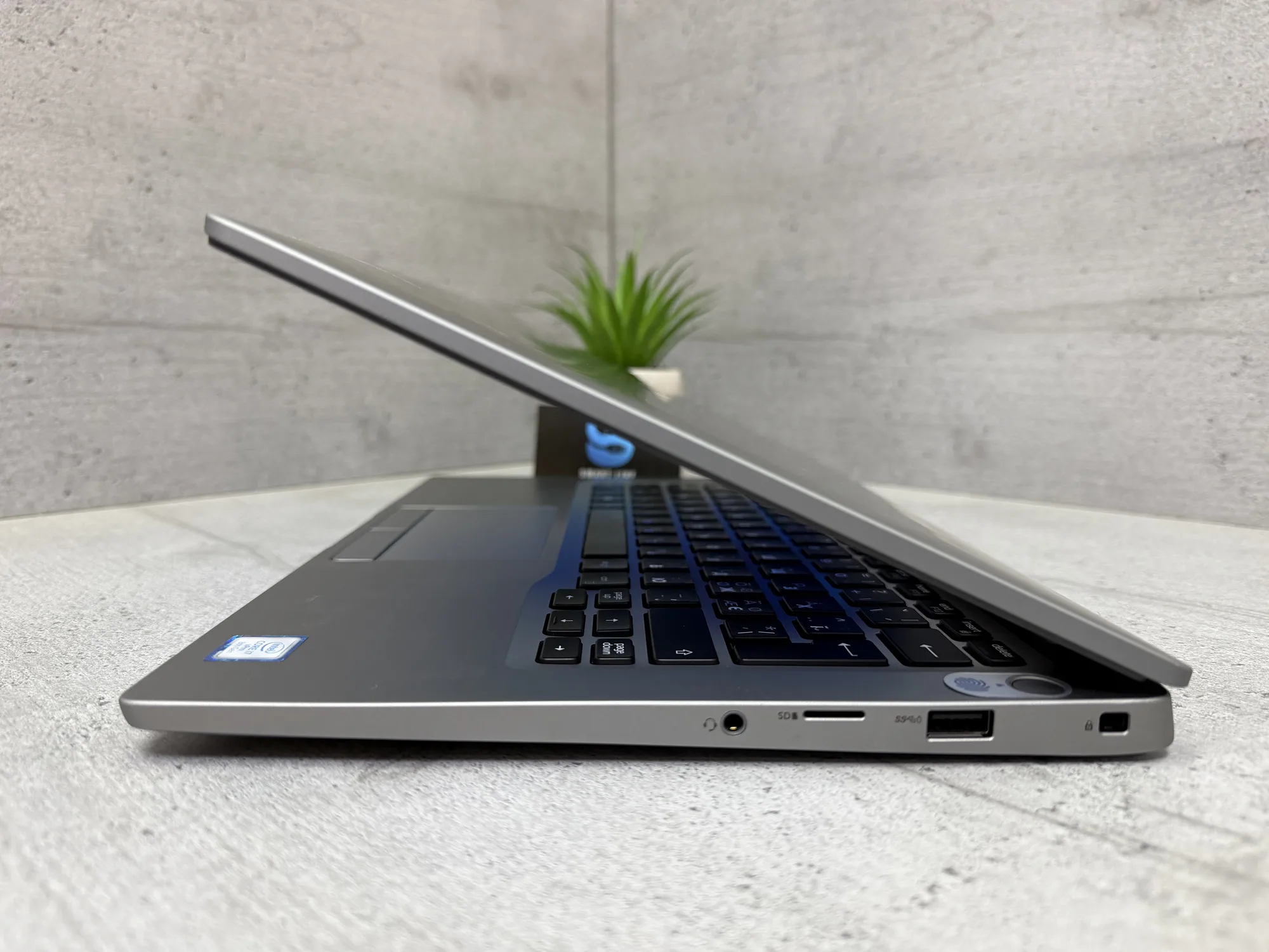 Ноутбук Dell Latitude 7400