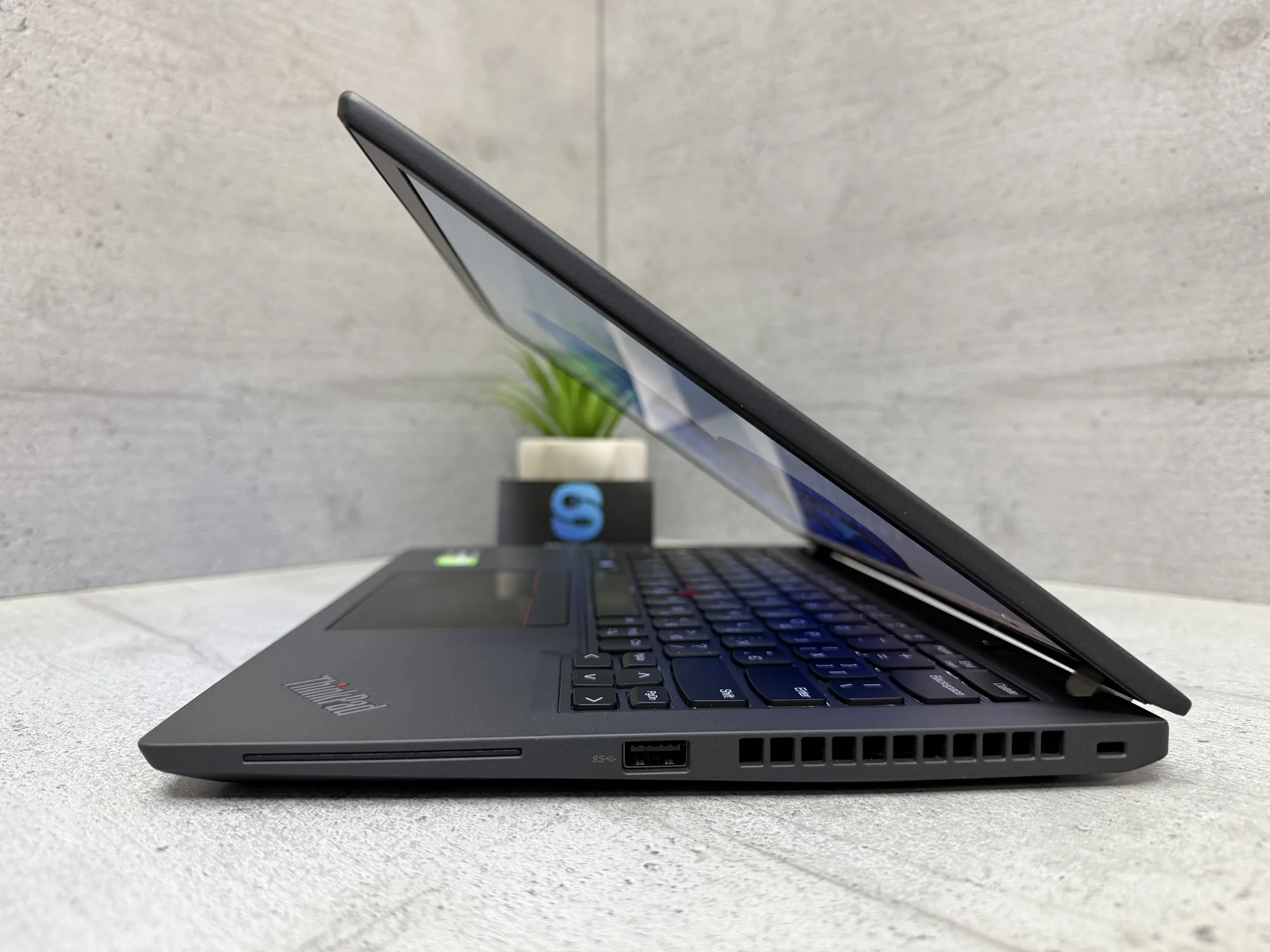 Ноутбук Lenovo ThinkPad X13 Gen 3 512 ssd