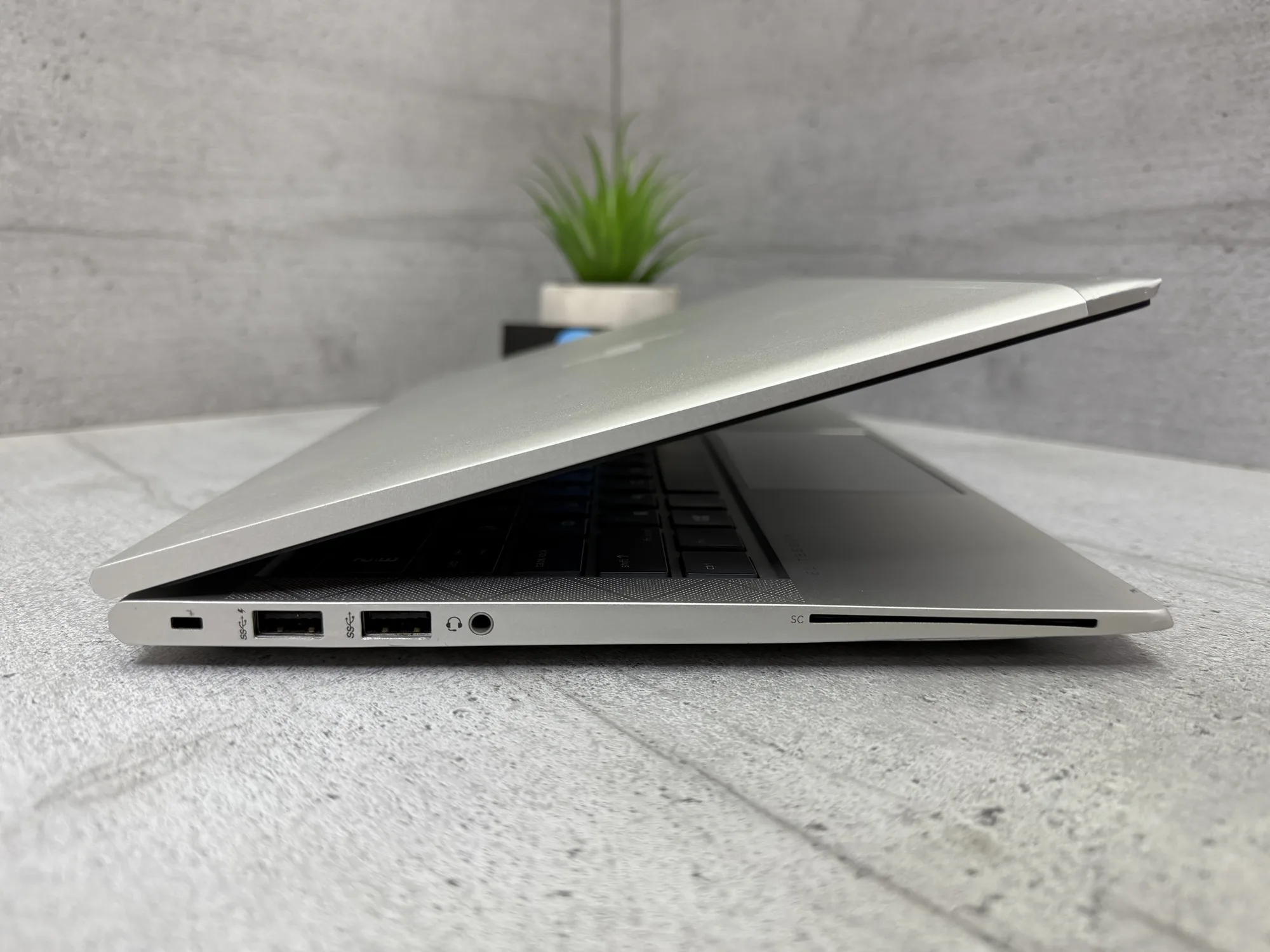 Ноутбук Hp EliteBook 830 G7