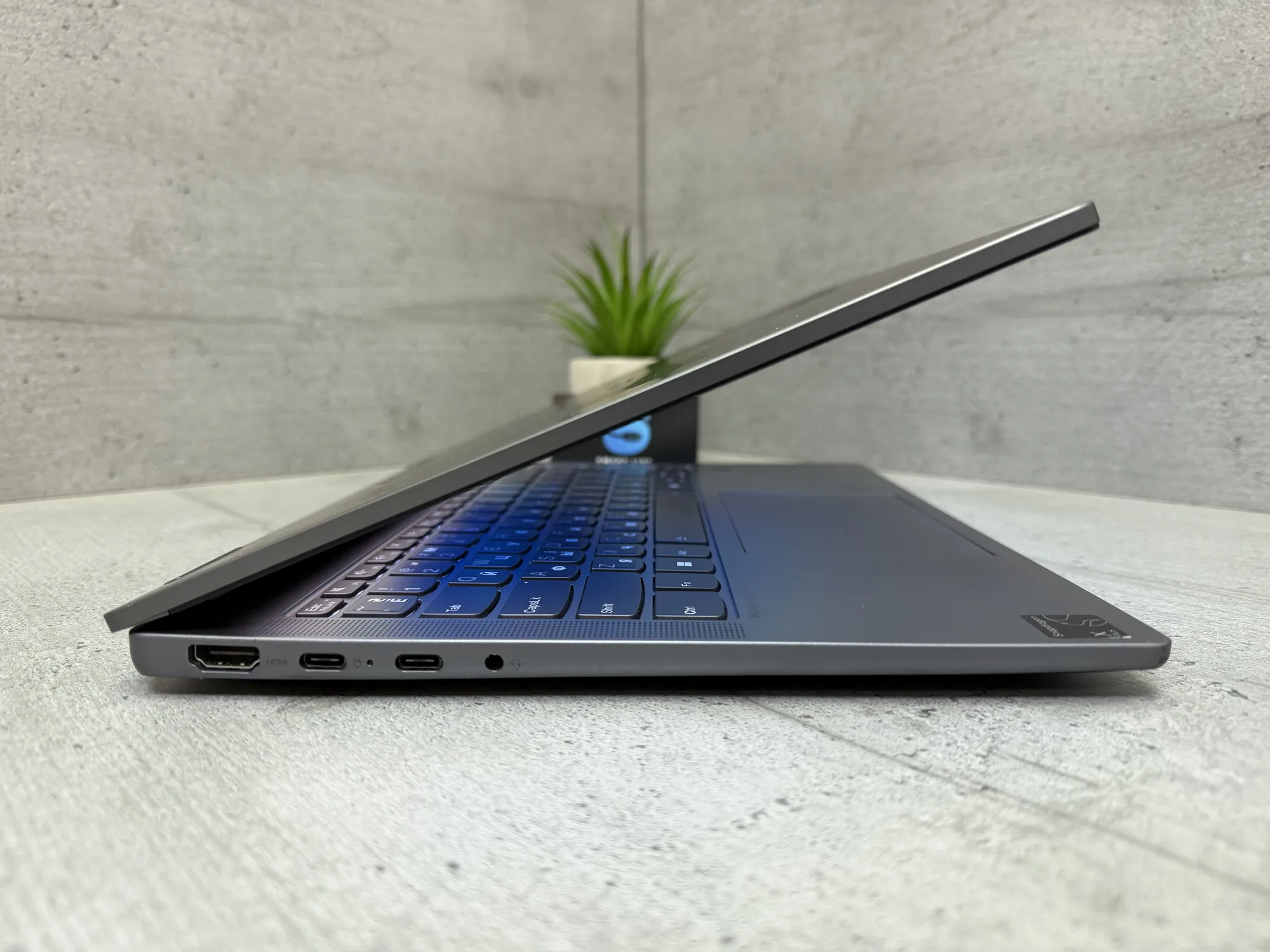 Ноутбук Lenovo IdeaPad 5 14Q8X9
