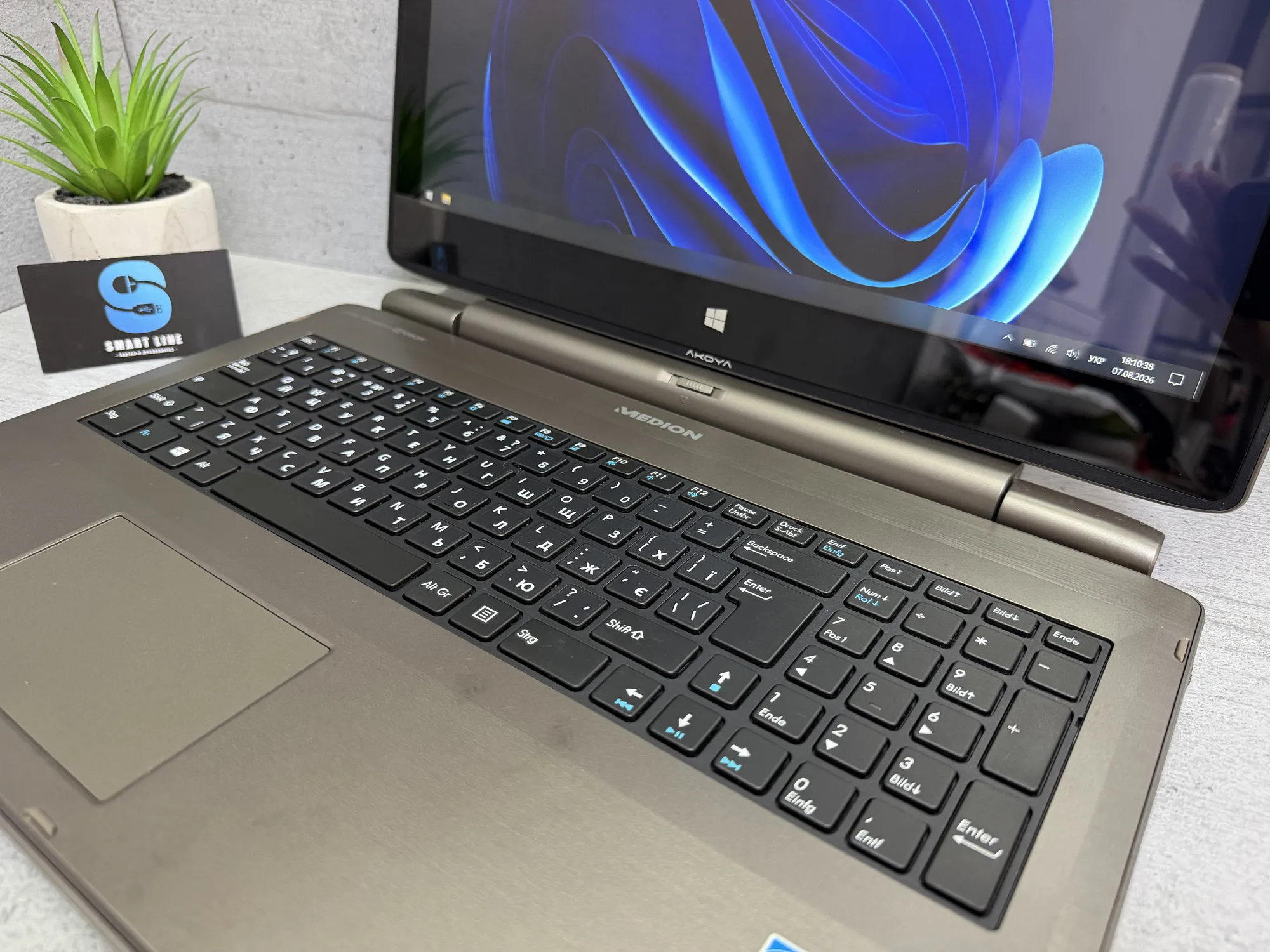 Ноутбук Medion Akoya S6214T