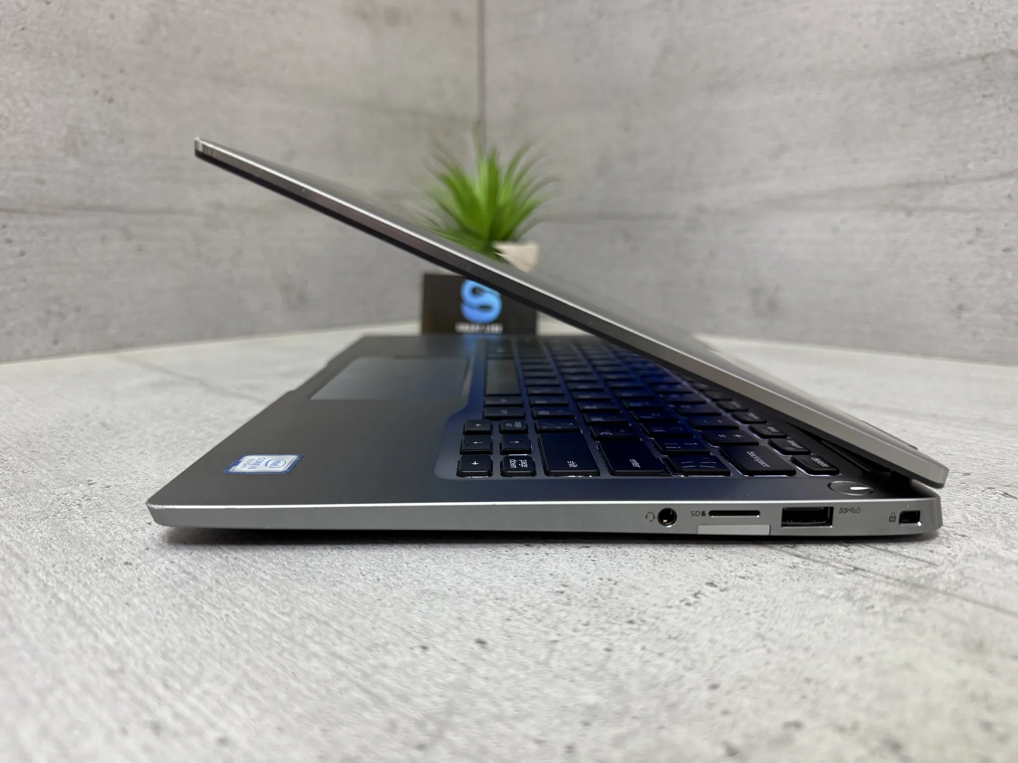 Ноутбук Dell Latitude 7400